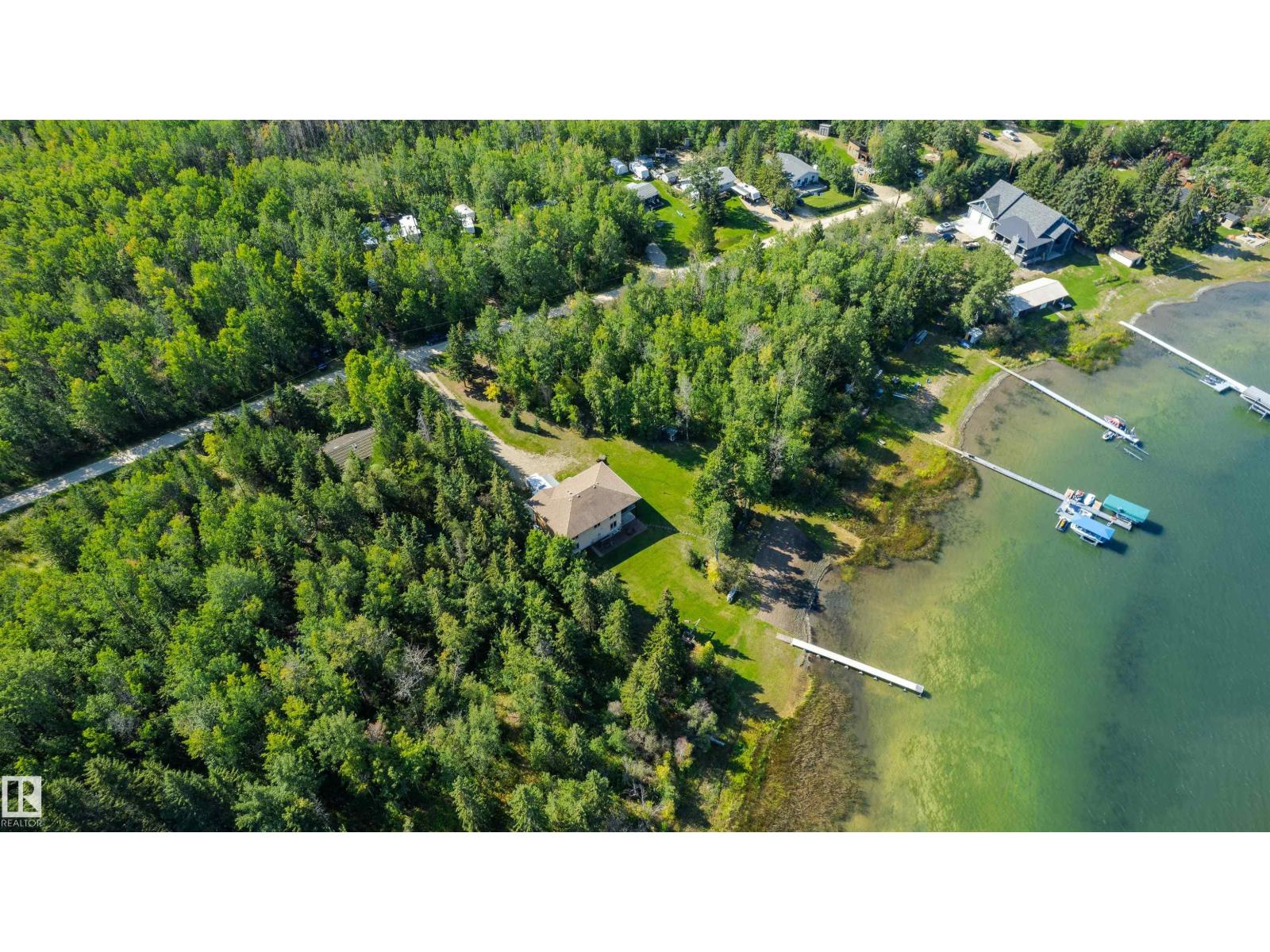 4 Sunshine Bay RD, Rural Parkland County