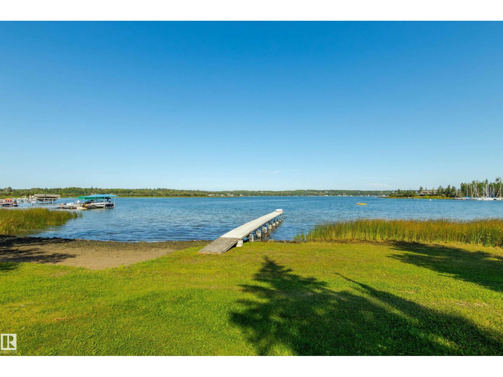 4 Sunshine Bay RD, Rural Parkland County