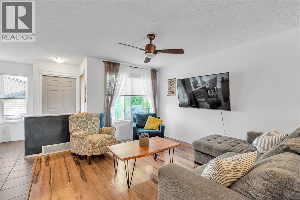 30 Sunset Heights, Cochrane