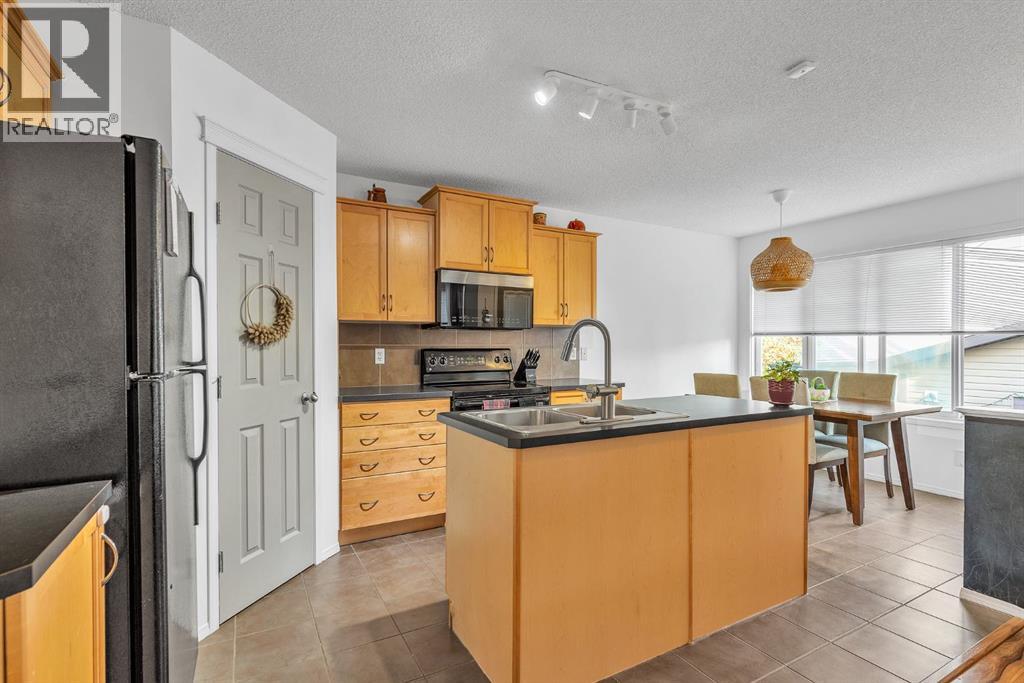 30 Sunset Heights, Cochrane