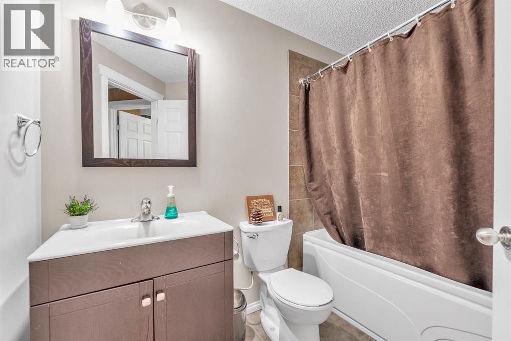 30 Sunset Heights, Cochrane
