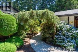 578 Wain Rd, Parksville