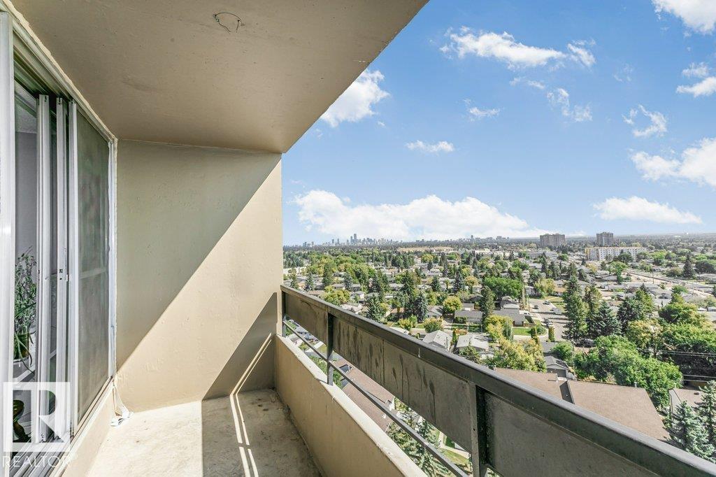 #143 8735 165 ST NW - 24