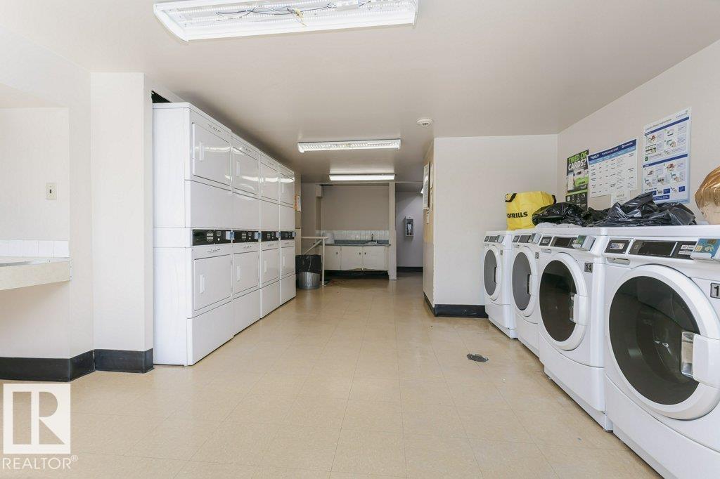 #143 8735 165 ST NW - 26