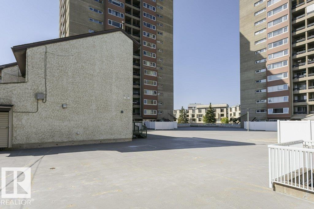 #143 8735 165 ST NW, Edmonton