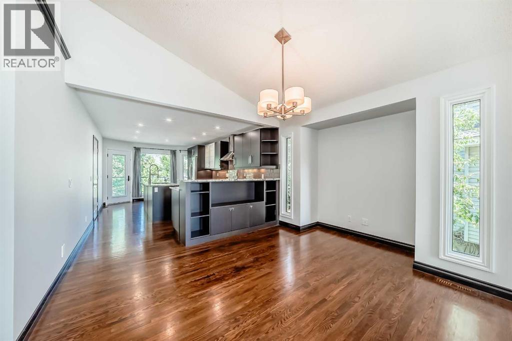 Single Family House Bungalow for Sale in  Douglas Shore Close SE Douglasdale/Glen Calgary 