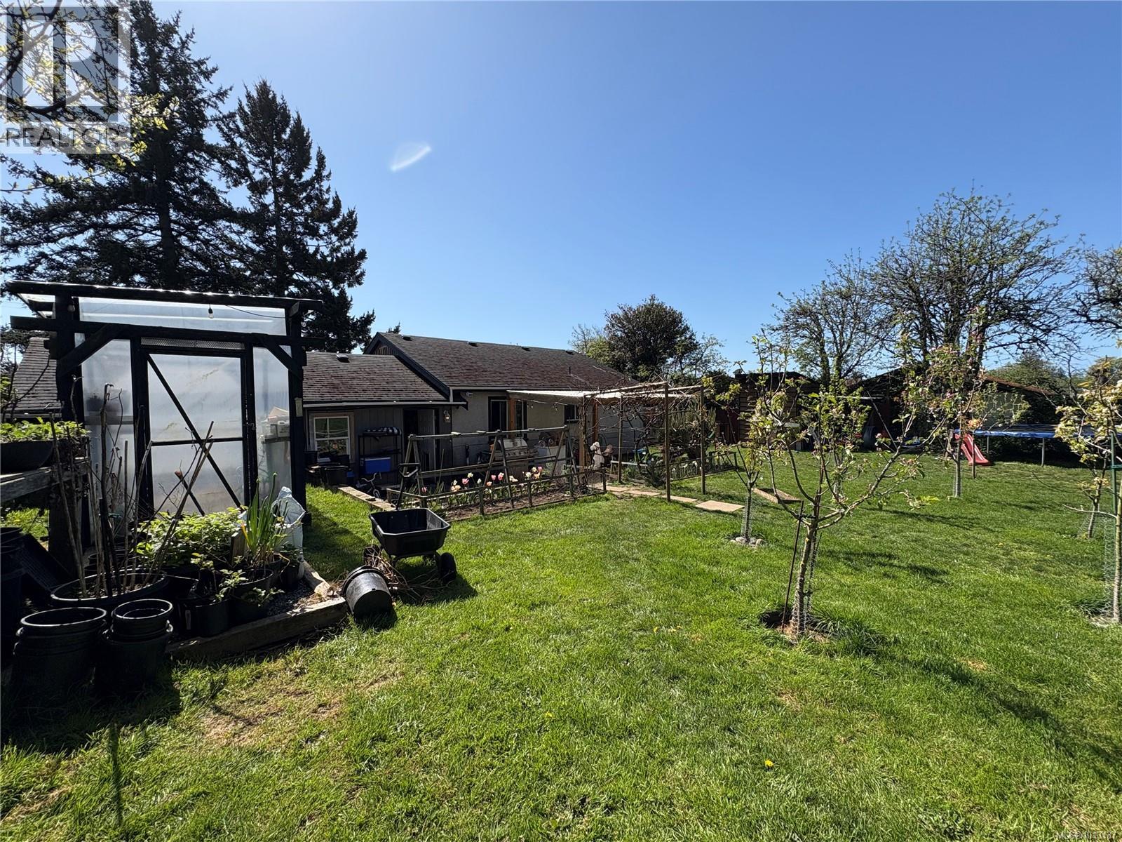  6716 Ayre Road, Sooke