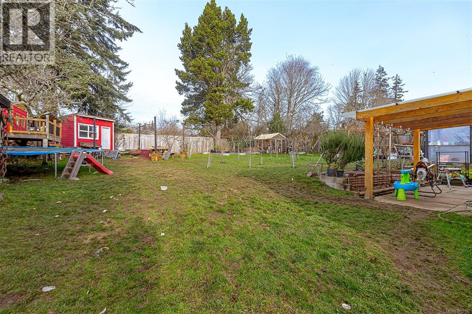  6716 Ayre Road, Sooke