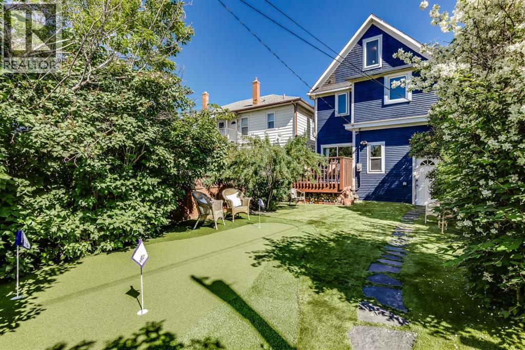 Single Family House for Sale in   Avenue SW Sunalta Calgary 