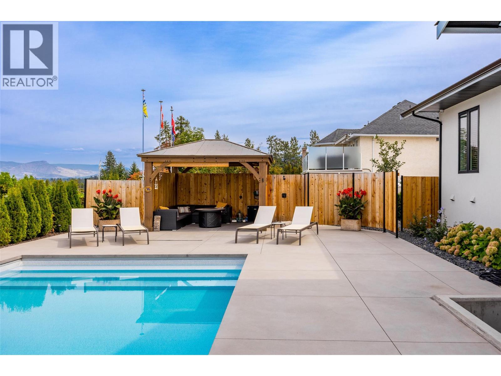  415 Curlew Drive, Kelowna