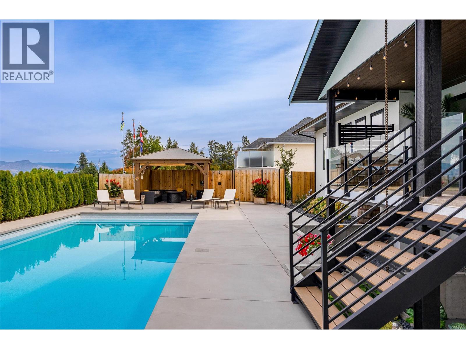  415 Curlew Drive, Kelowna