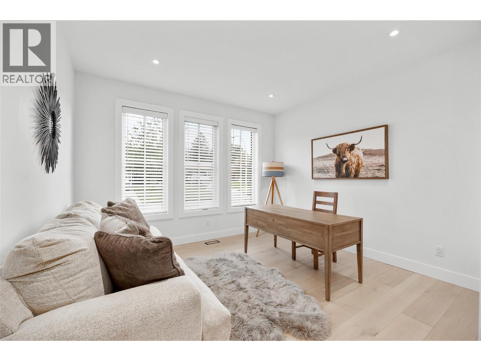  415 Curlew Drive, Kelowna