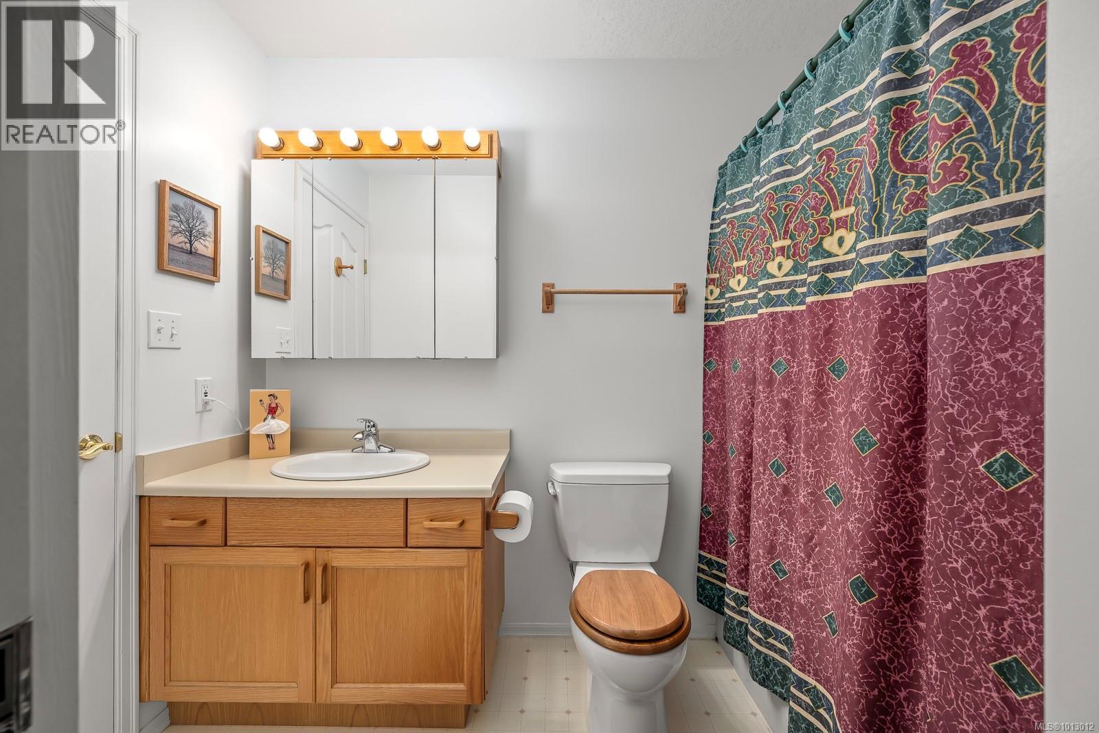 3465 CESSFORD Rd, Courtenay