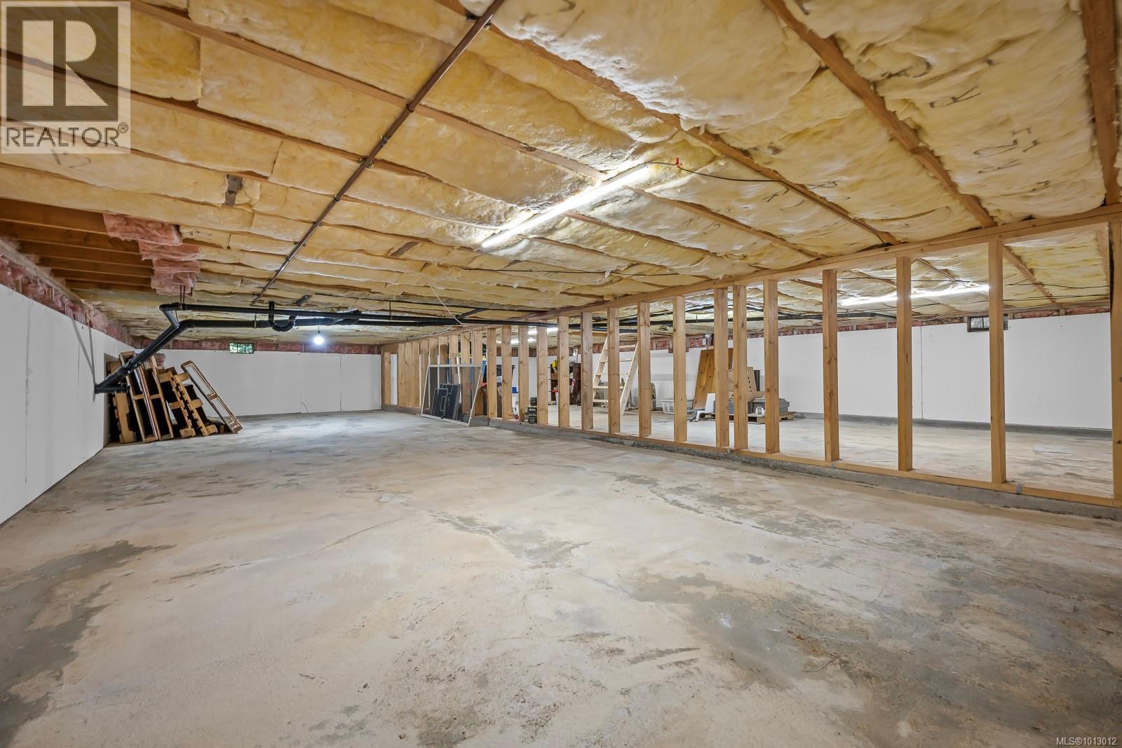 3465 CESSFORD Rd, Courtenay