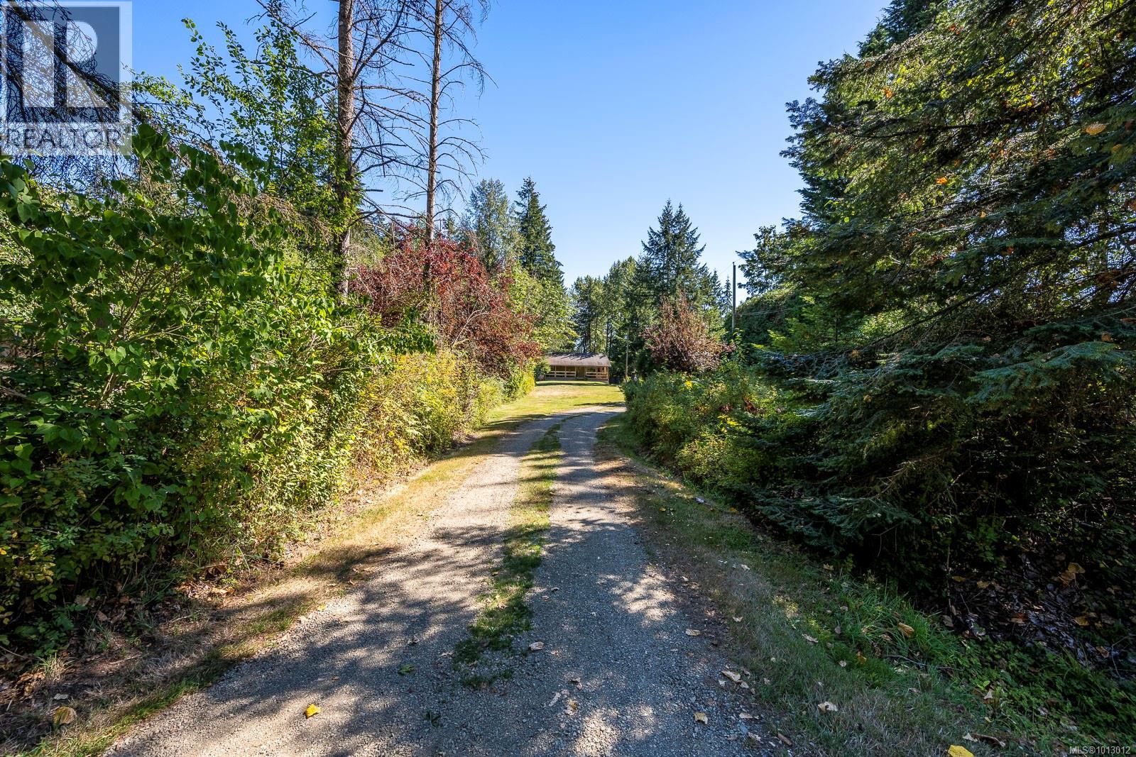 3465 CESSFORD Rd, Courtenay