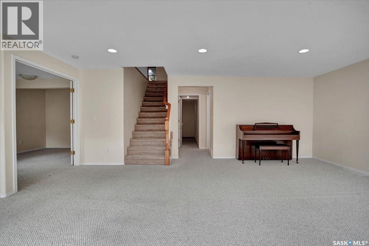 Single Family House Bungalow for Sale in   Heritage GREEN Saskatoon 