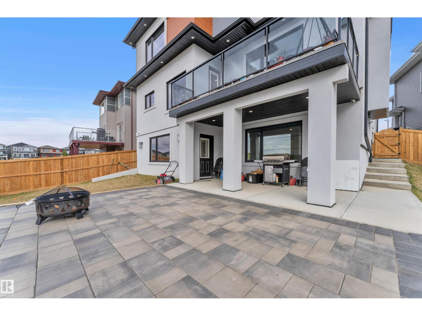 8118 ORCHARDS GREEN GR SW, Edmonton