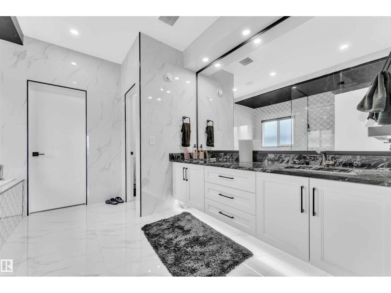 8118 ORCHARDS GREEN GR SW, Edmonton