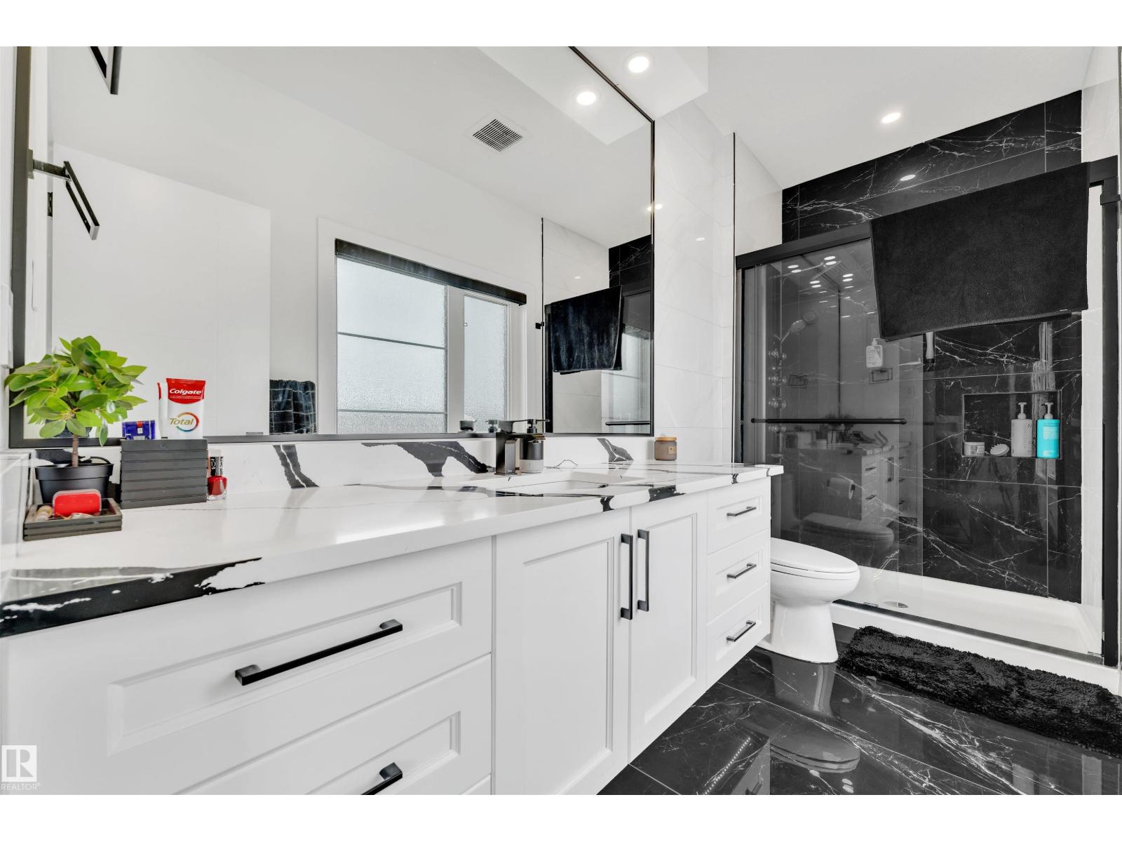 8118 ORCHARDS GREEN GR SW, Edmonton