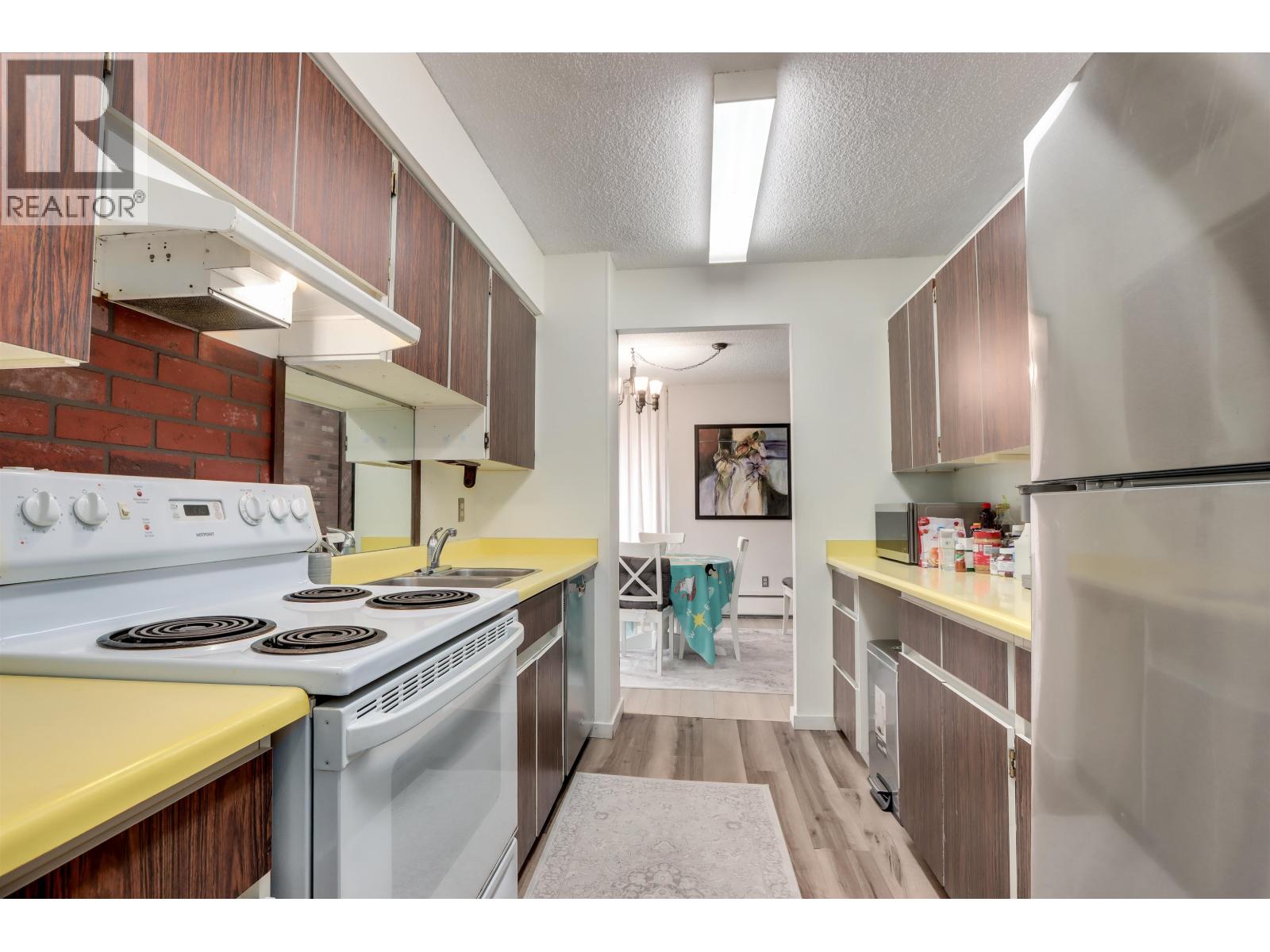 1004 2024 FULLERTON AVENUE, North Vancouver