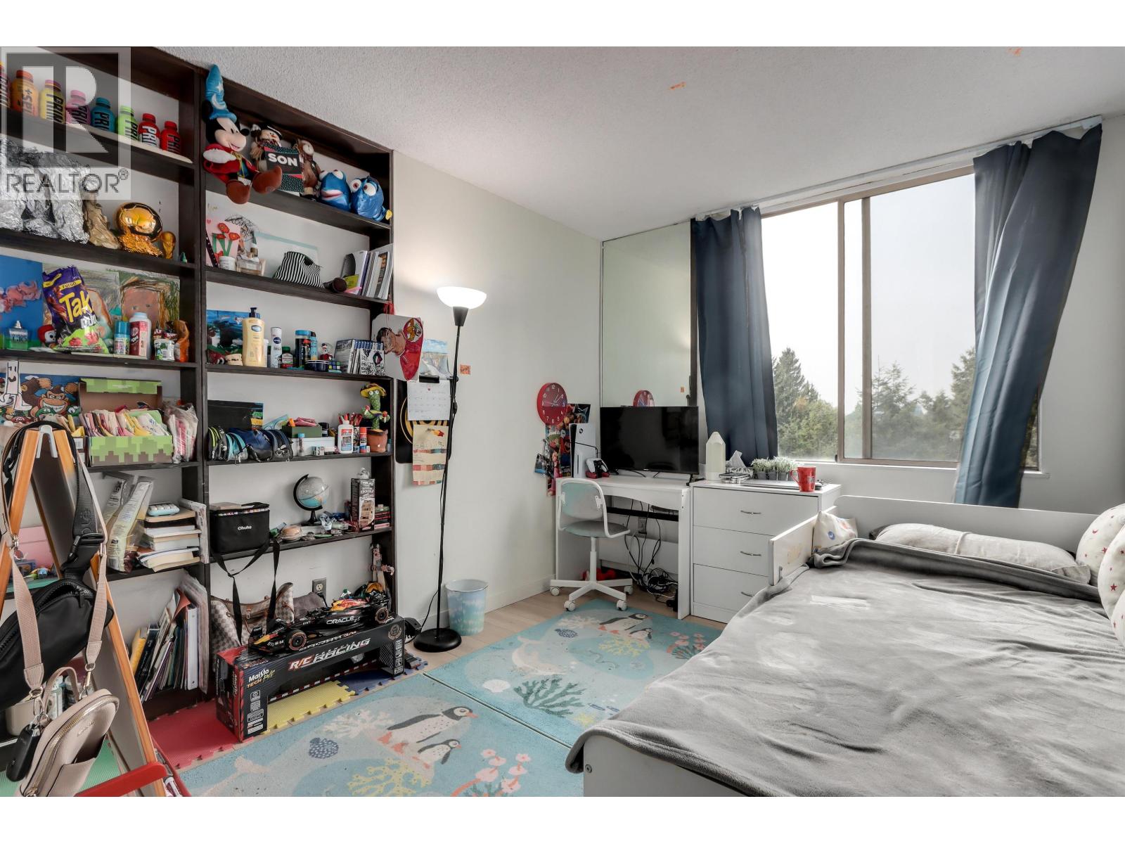 1004 2024 FULLERTON AVENUE, North Vancouver