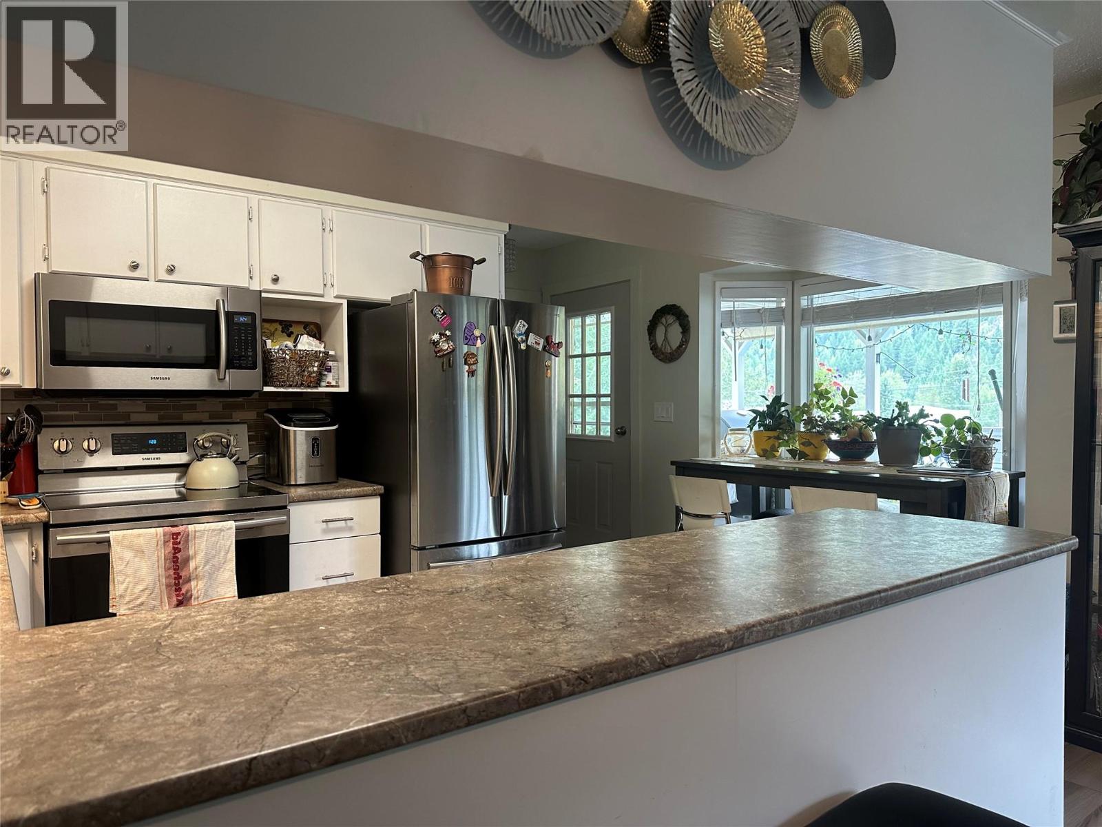 817 Kimberley Avenue - 11