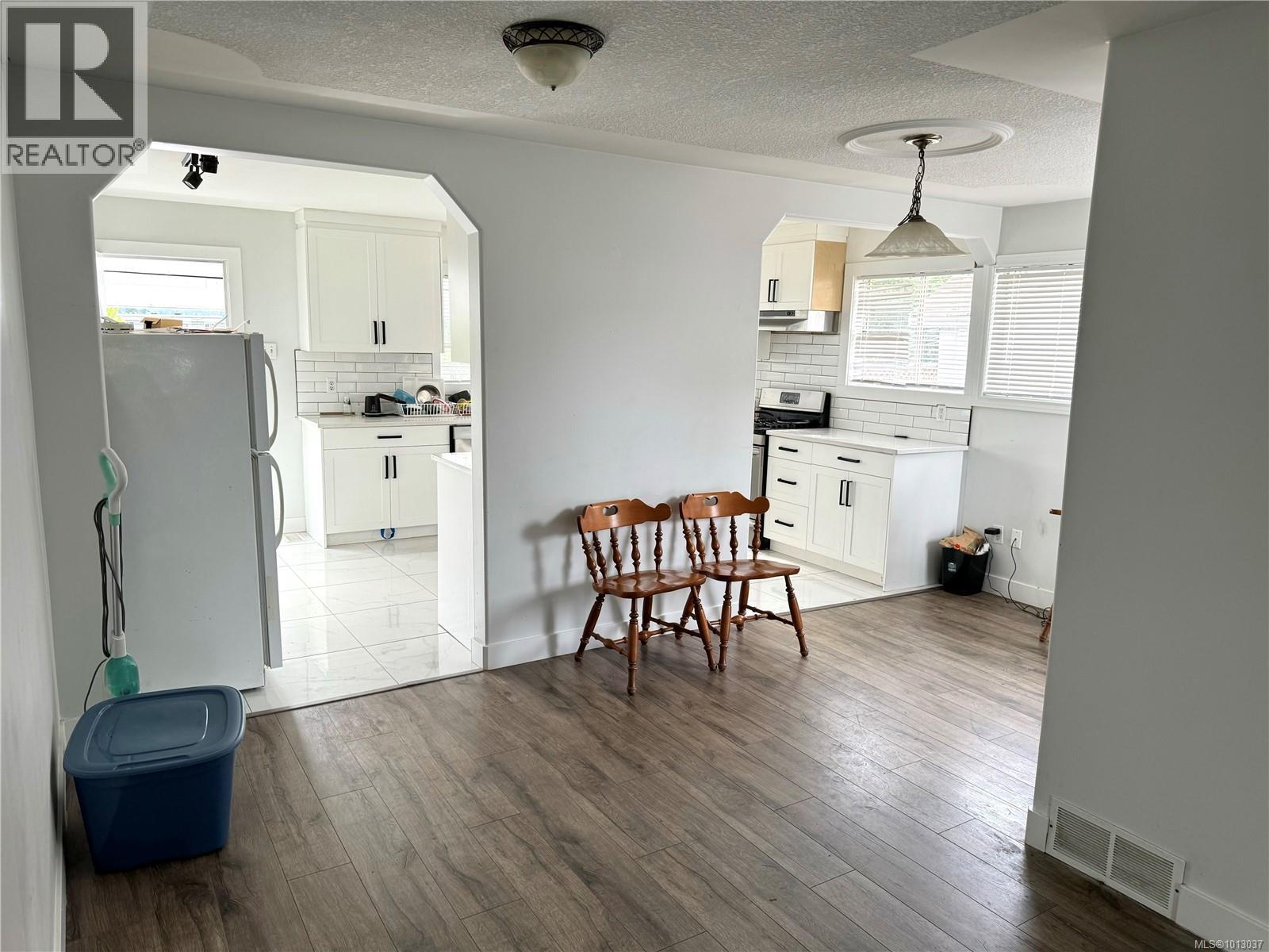 4052 9th Ave, Port Alberni