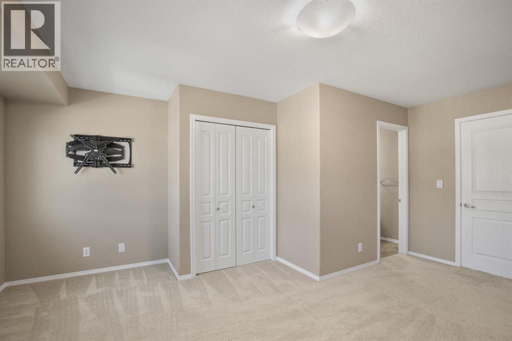 339 Viscount Drive, Red Deer