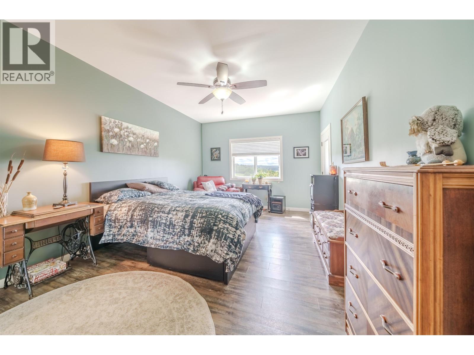 4162 LAC LA HACHE STATION ROAD, Lac La Hache