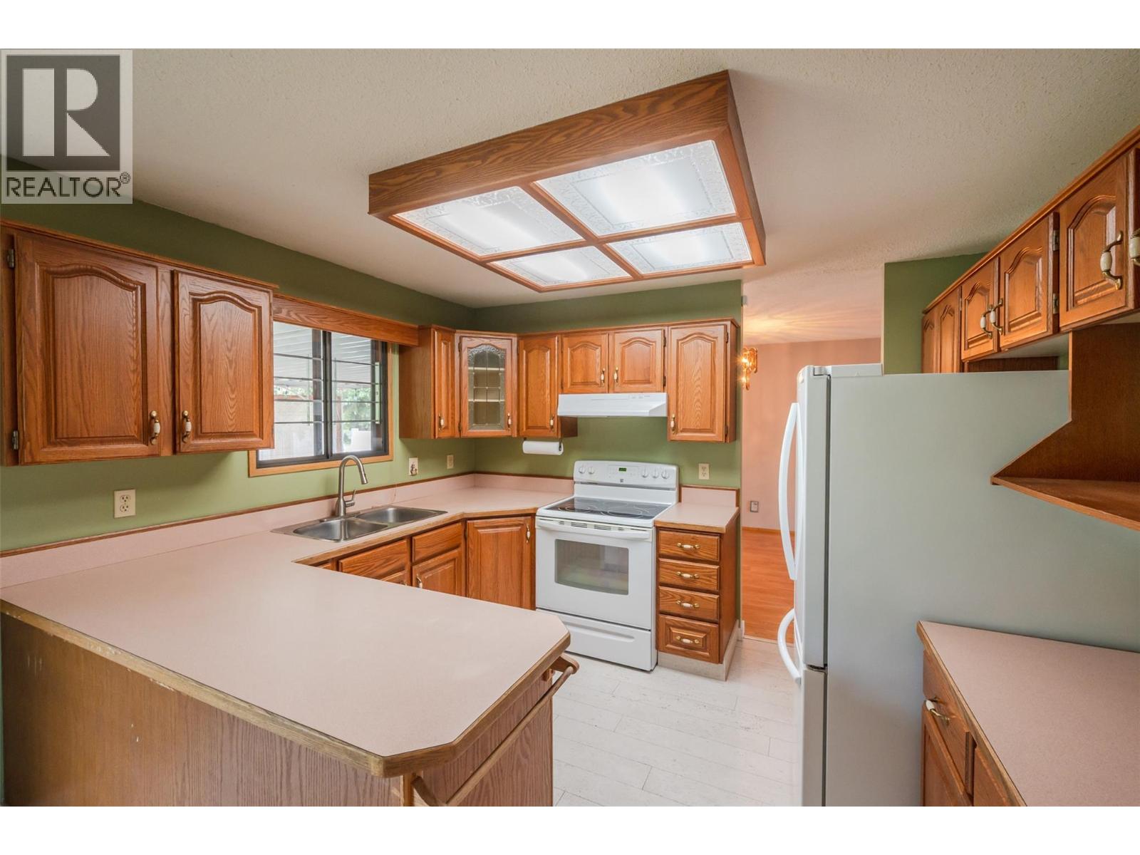 271 Brandon Avenue, Penticton