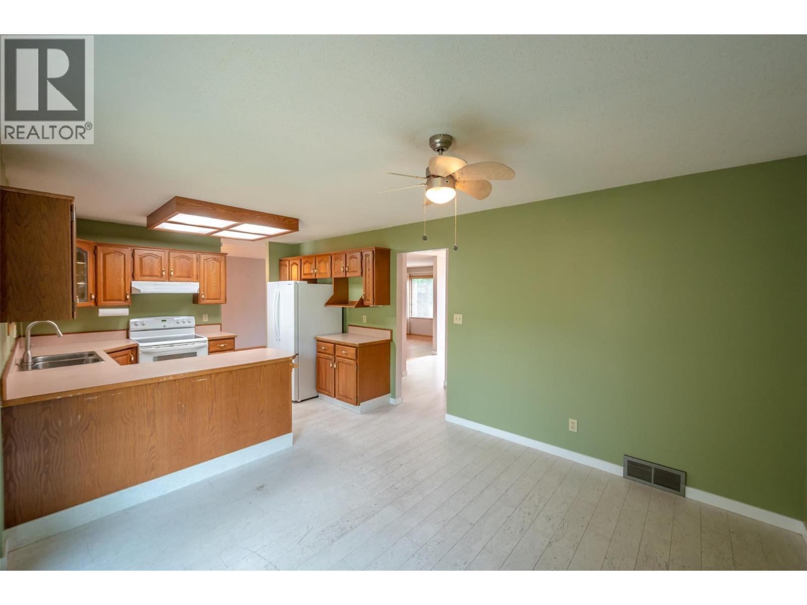 271 Brandon Avenue, Penticton