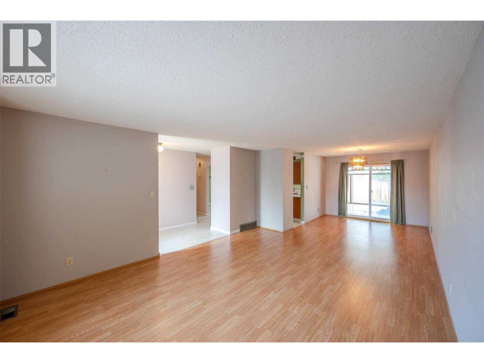 271 Brandon Avenue, Penticton