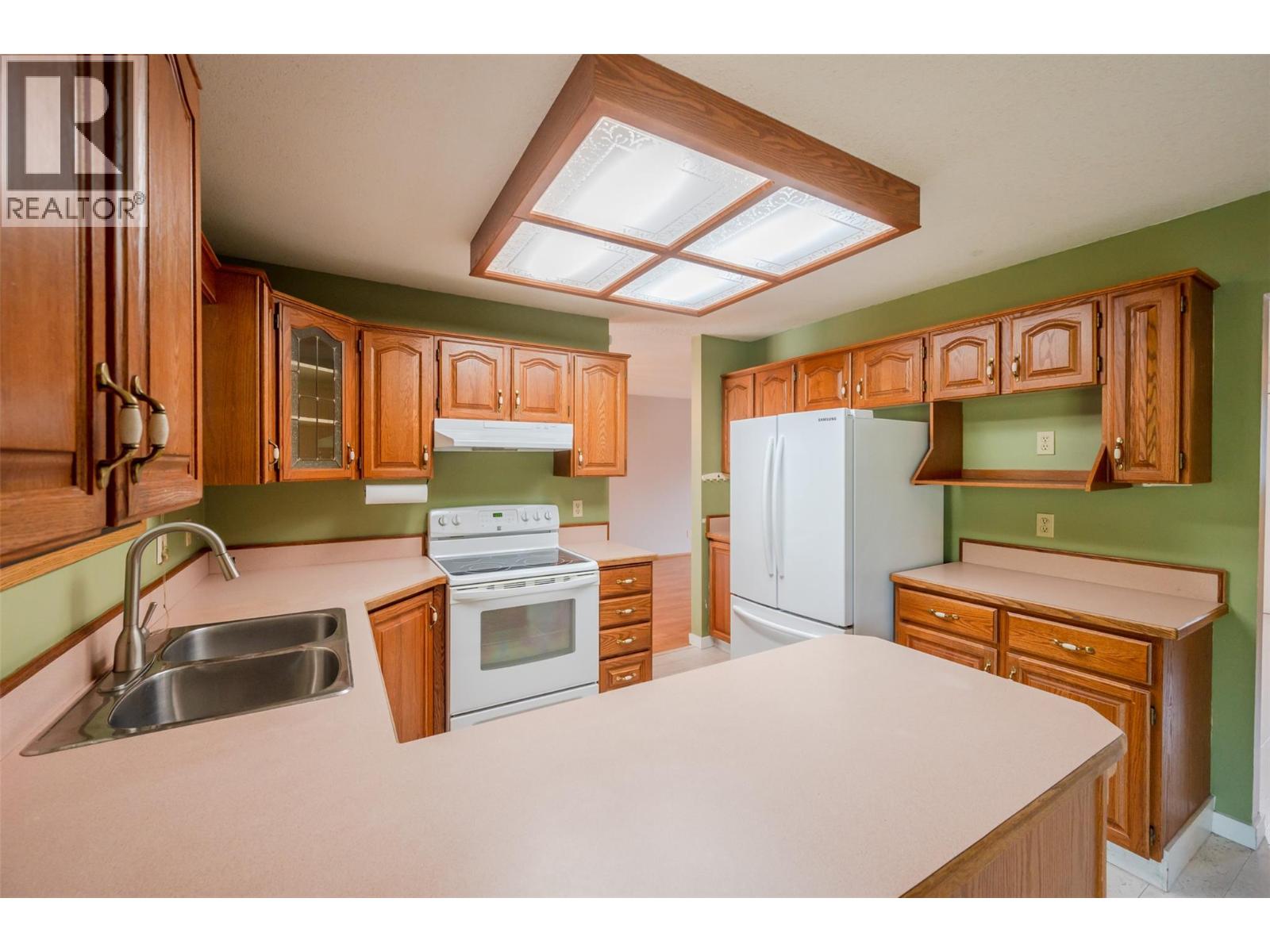 271 Brandon Avenue, Penticton