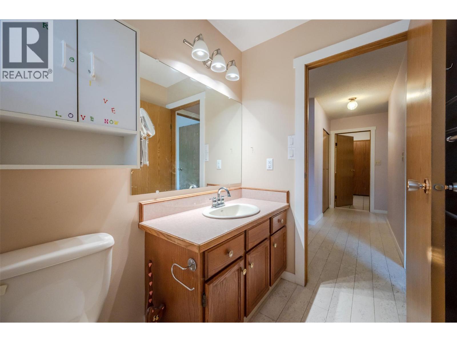 271 Brandon Avenue, Penticton