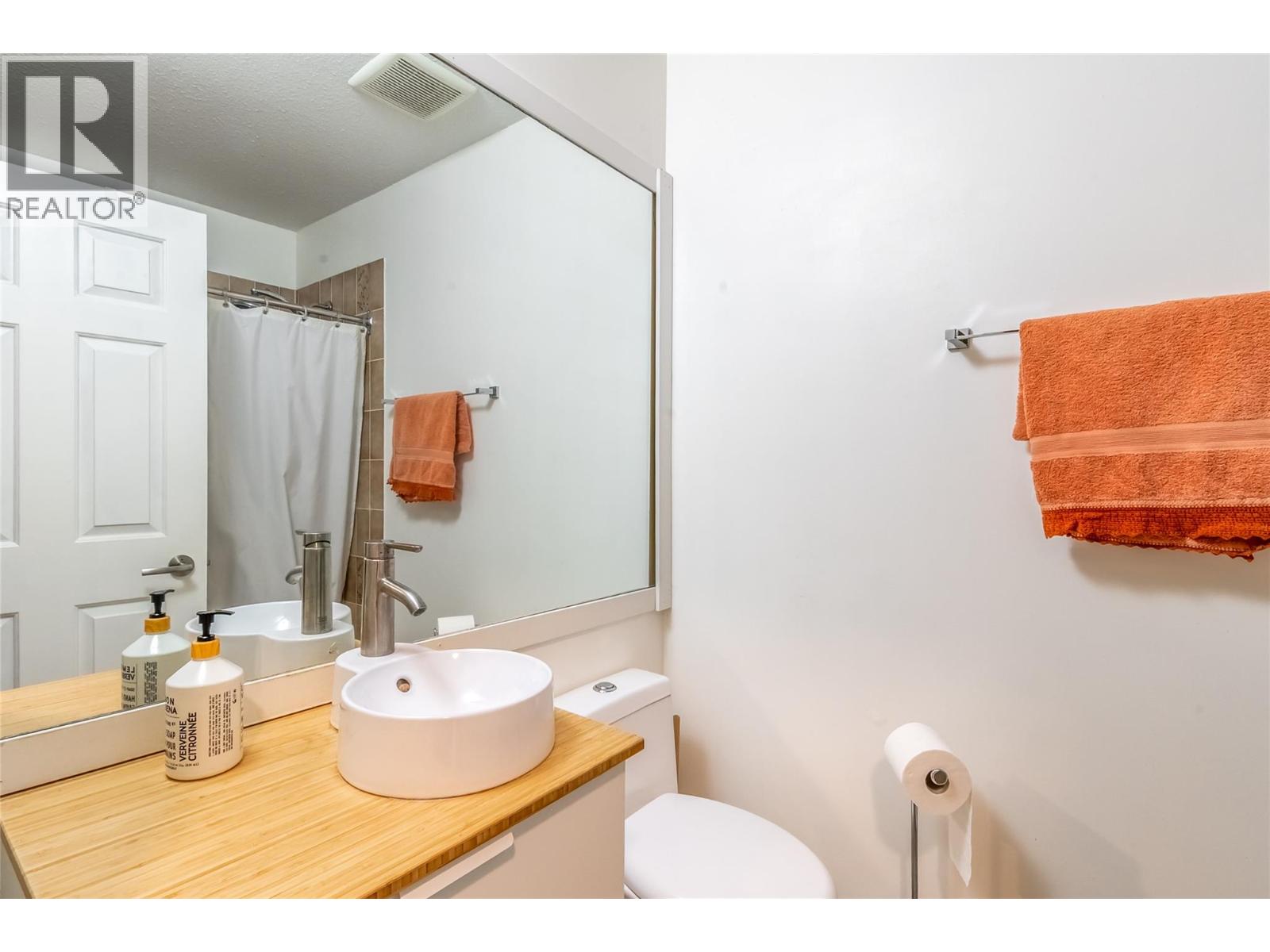 156 1995 Burtch Road, Kelowna