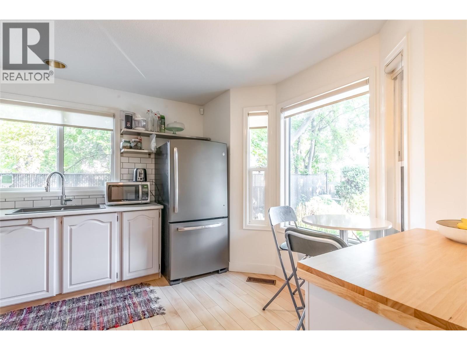 156 1995 Burtch Road, Kelowna