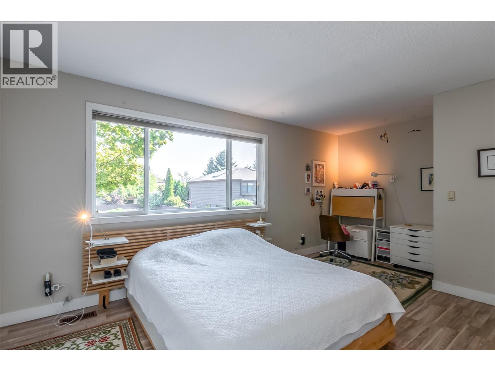 156 1995 Burtch Road, Kelowna