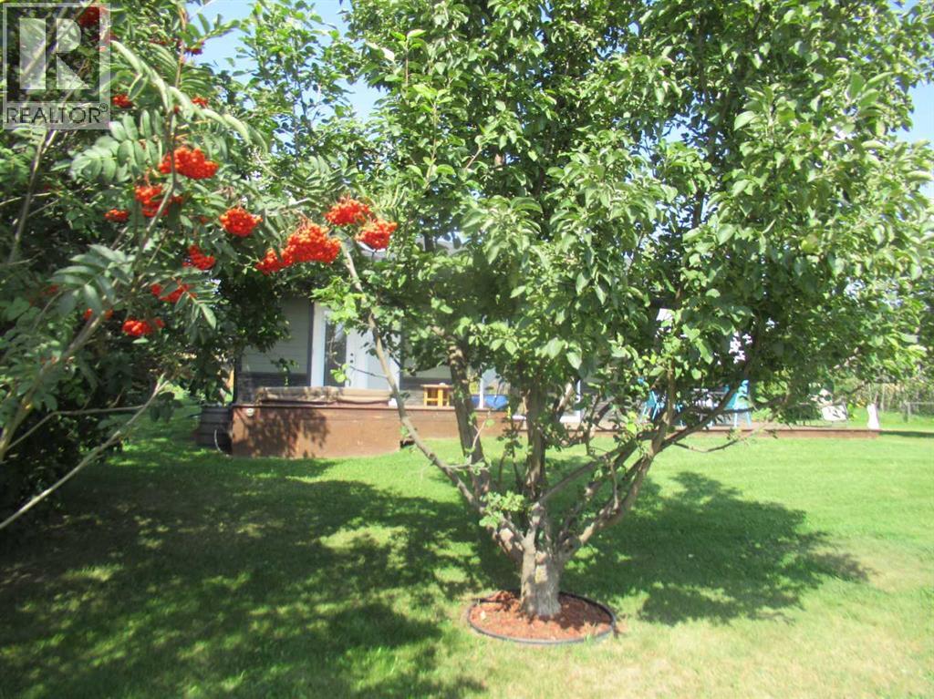 2230 Rainy Creek Road, Rural Lacombe County