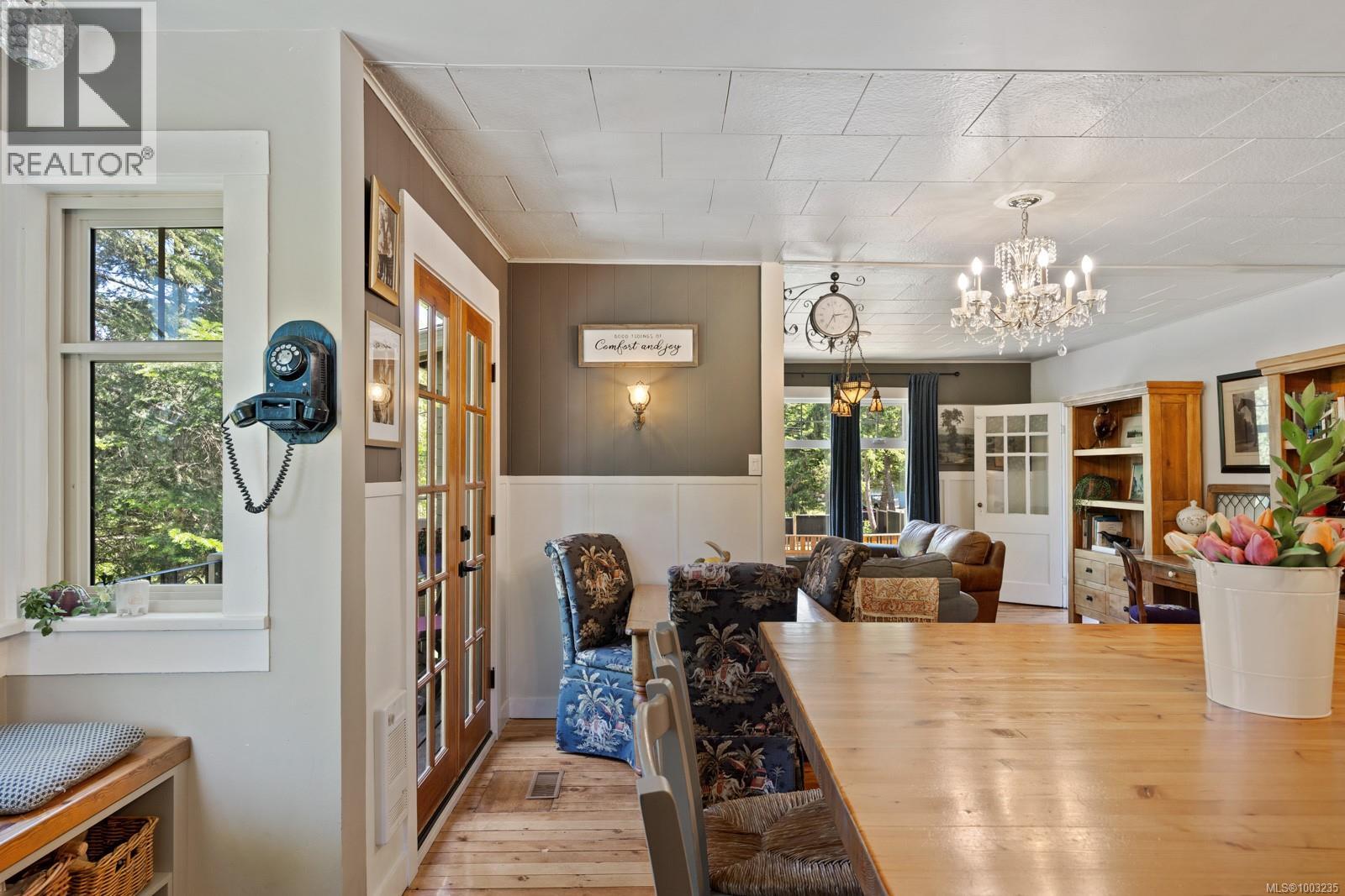 3838/3836 Royston Rd, Royston