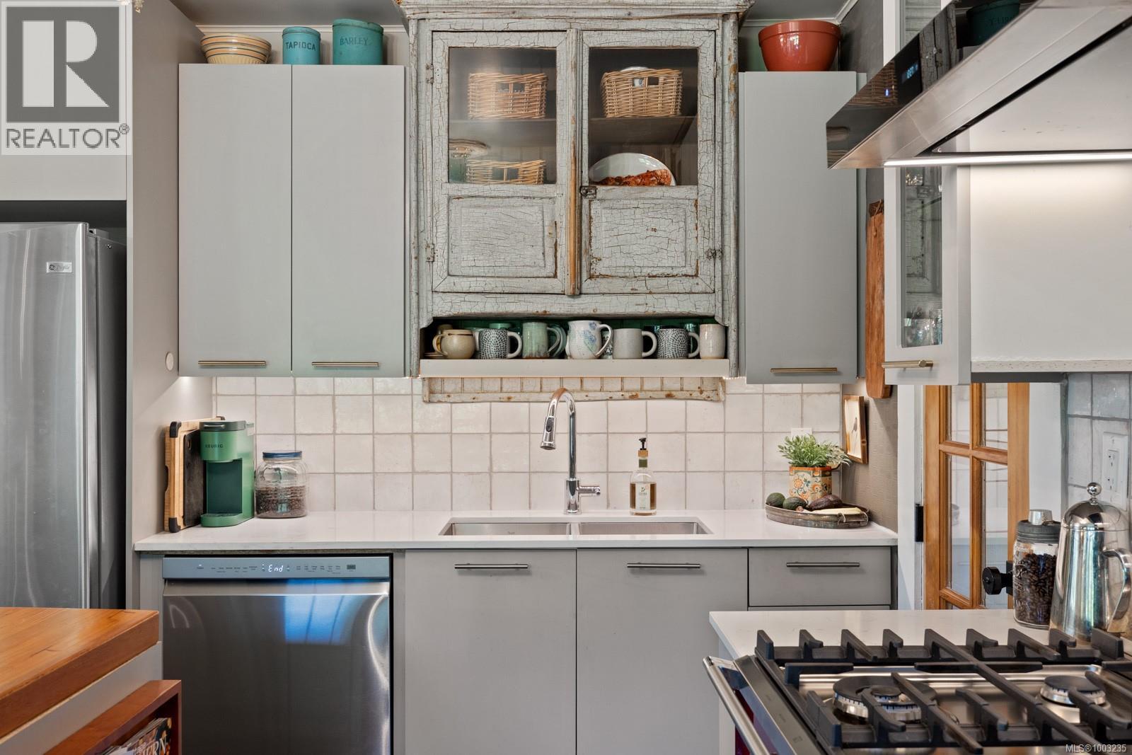 3838/3836 Royston Rd, Royston