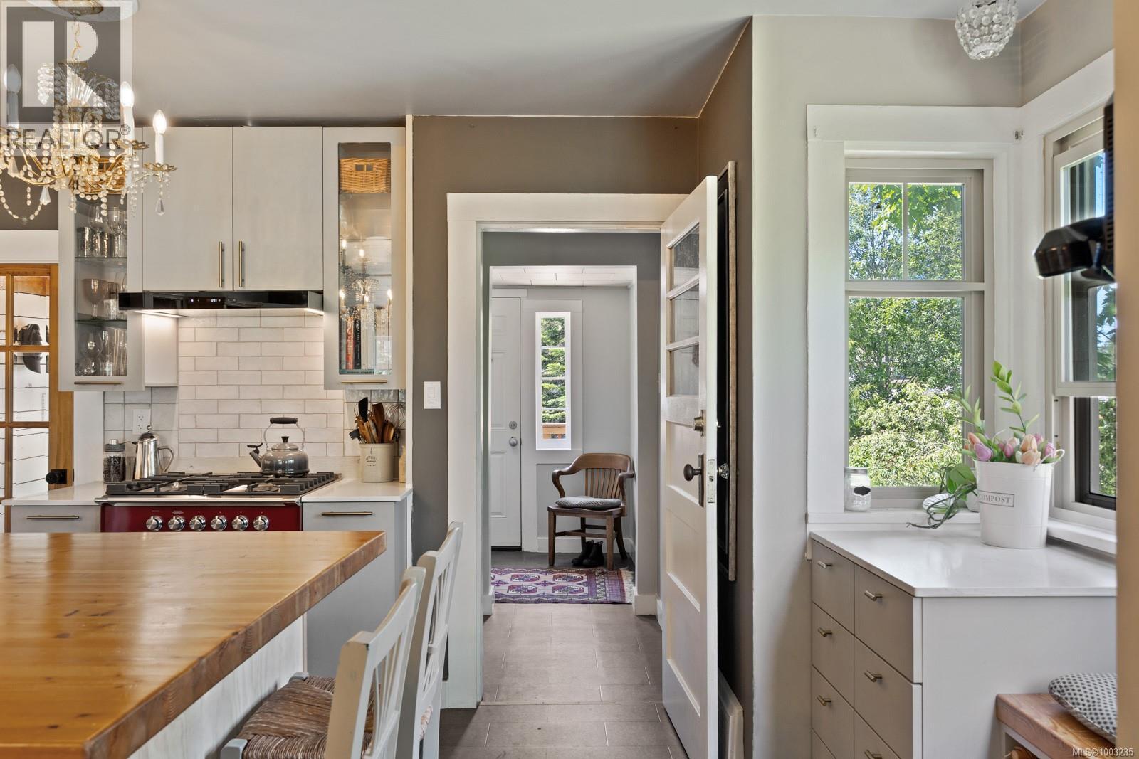 3838/3836 Royston Rd, Royston