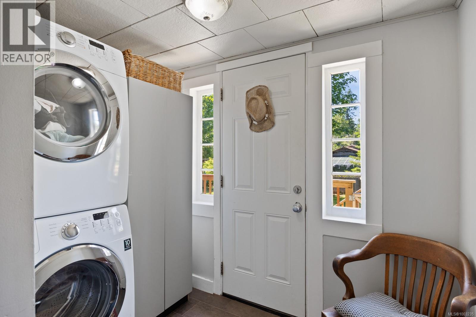 3838/3836 Royston Rd, Royston