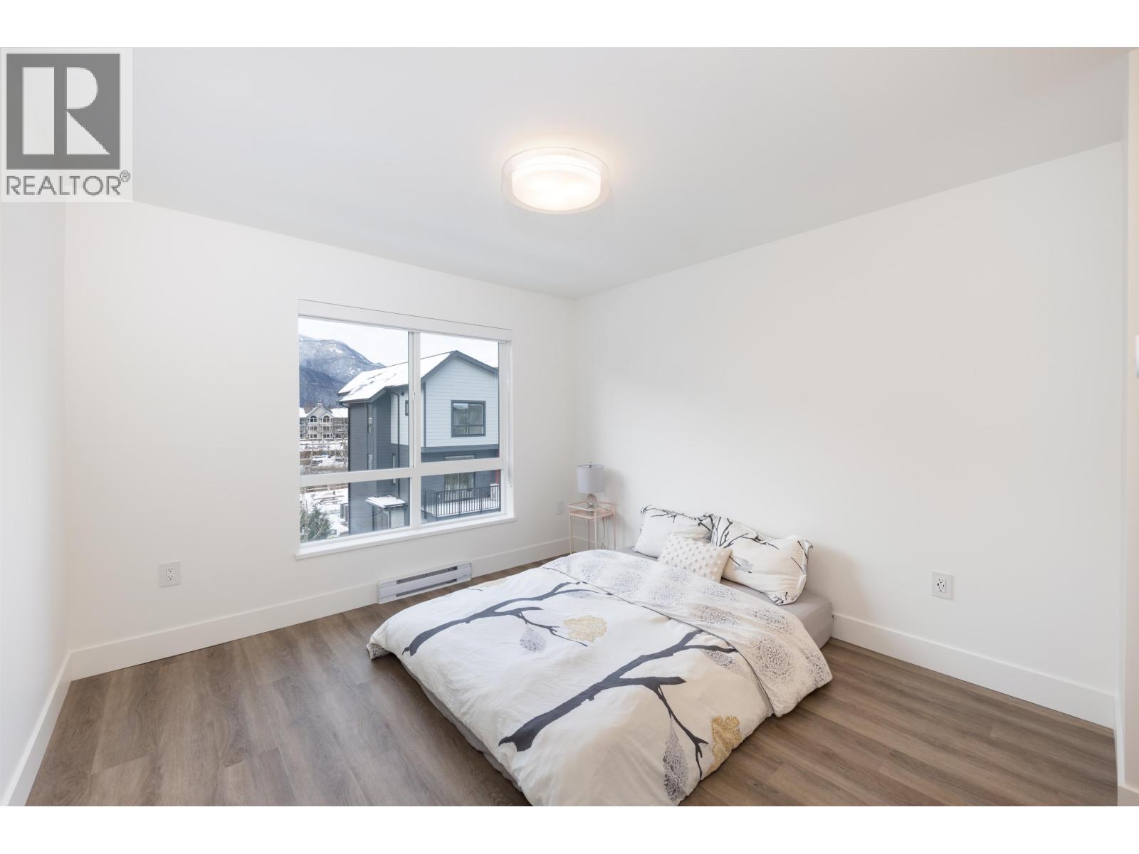 38084 HELM WAY, Squamish