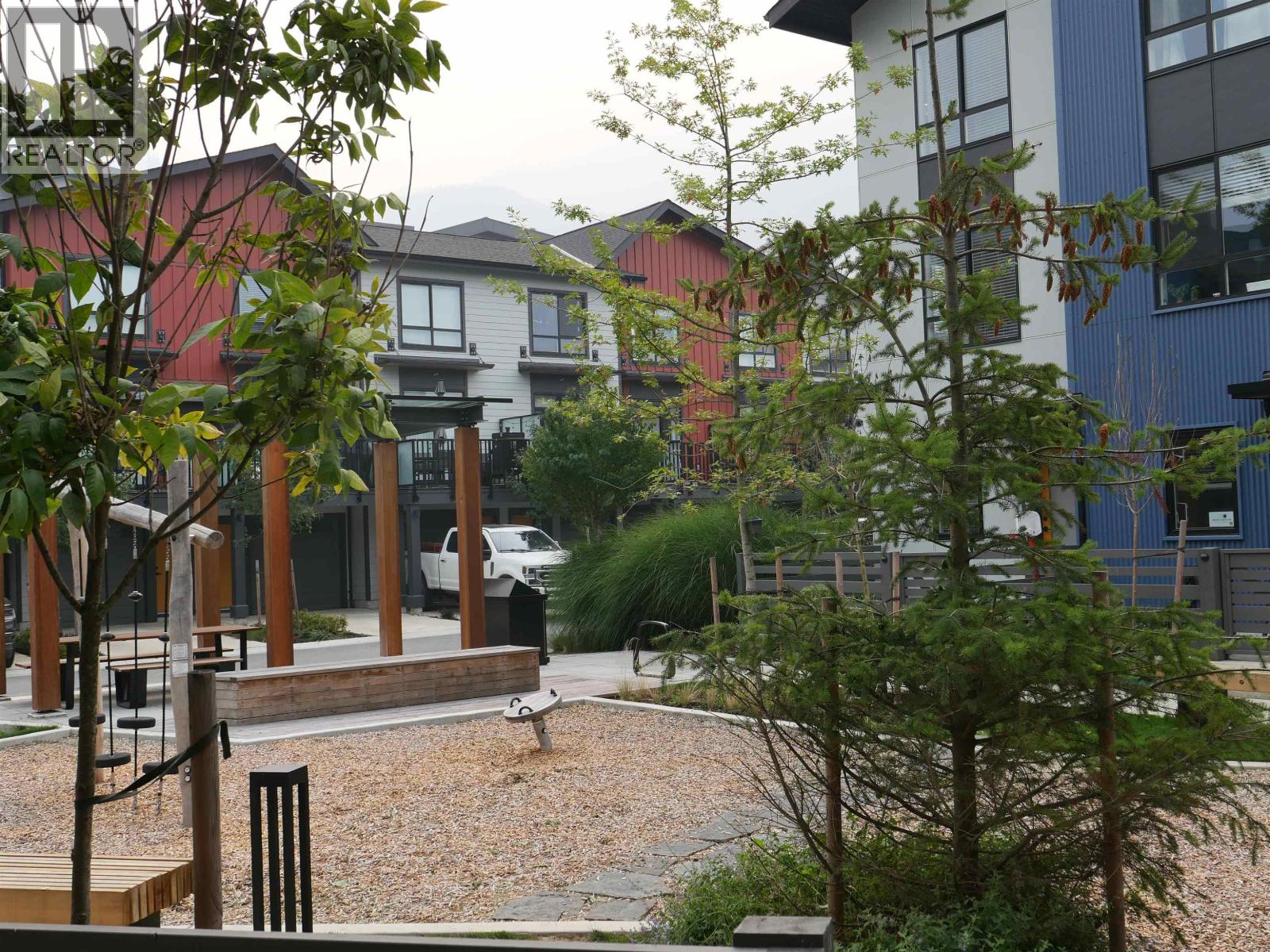 38084 HELM WAY, Squamish