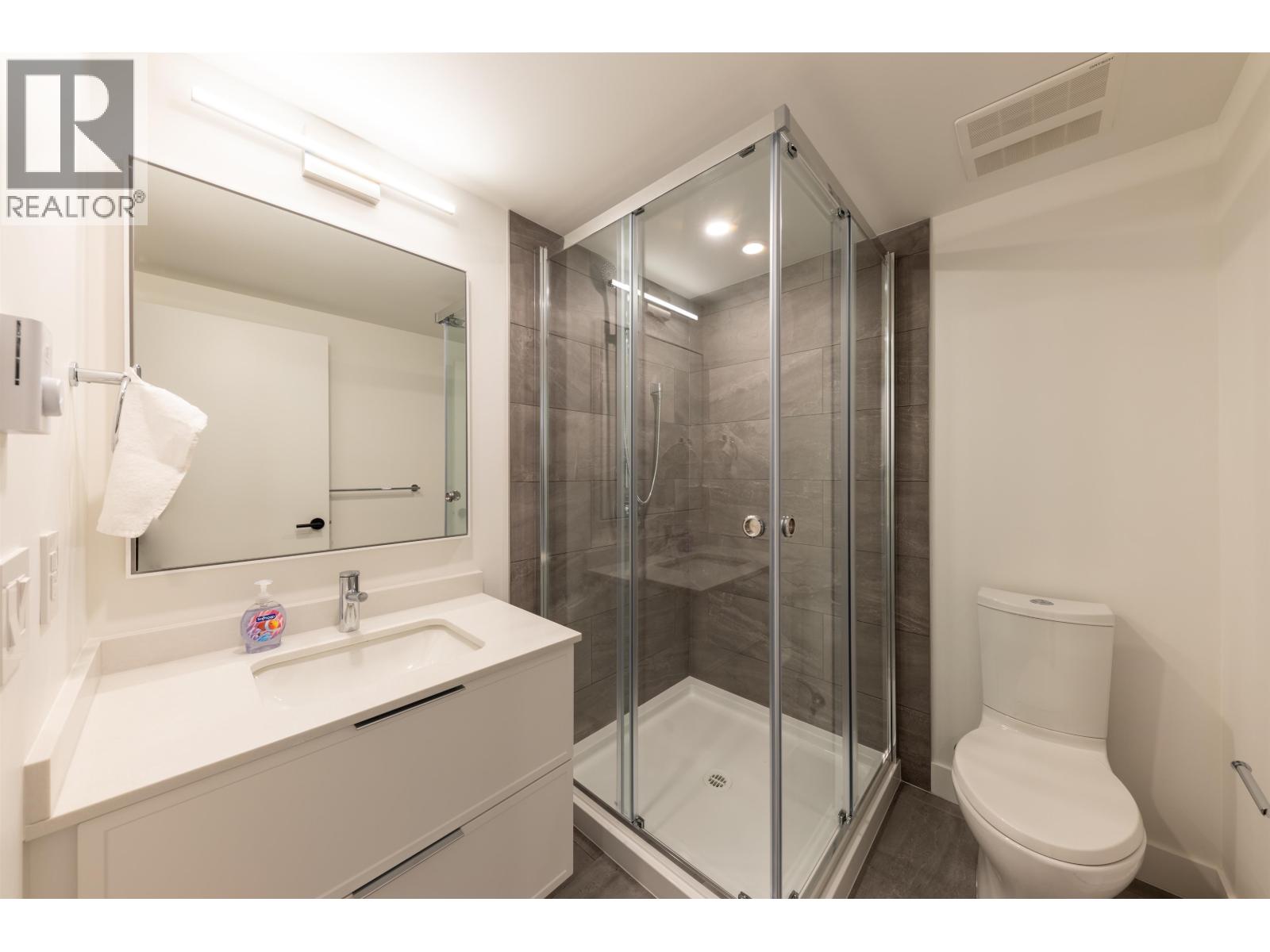 38084 HELM WAY, Squamish