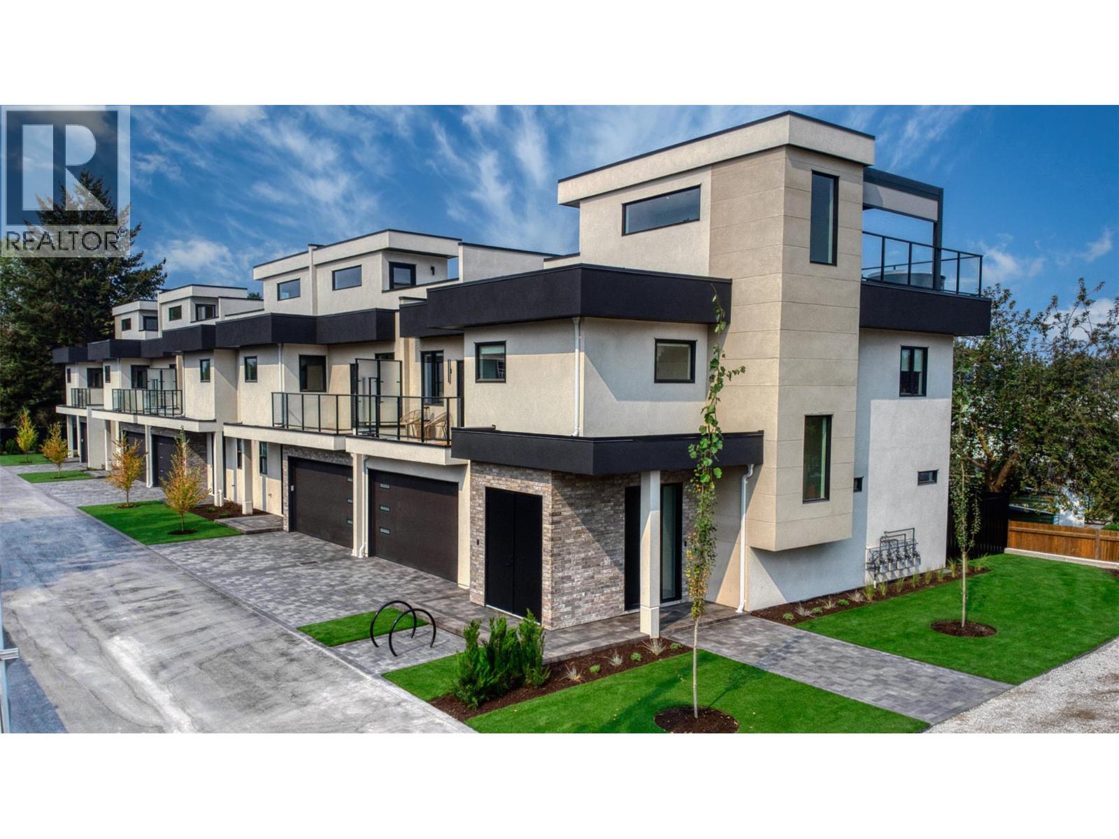 1 3010 Holland Road, Kelowna