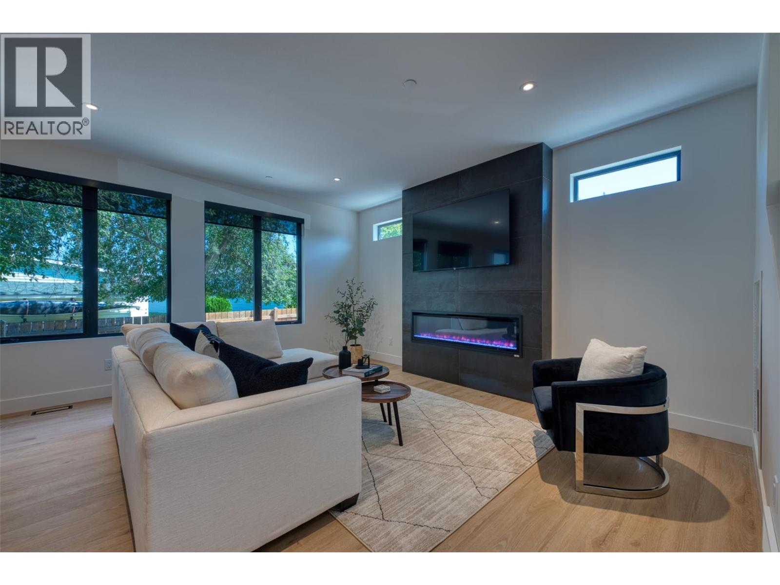3 3010 Holland Road, Kelowna
