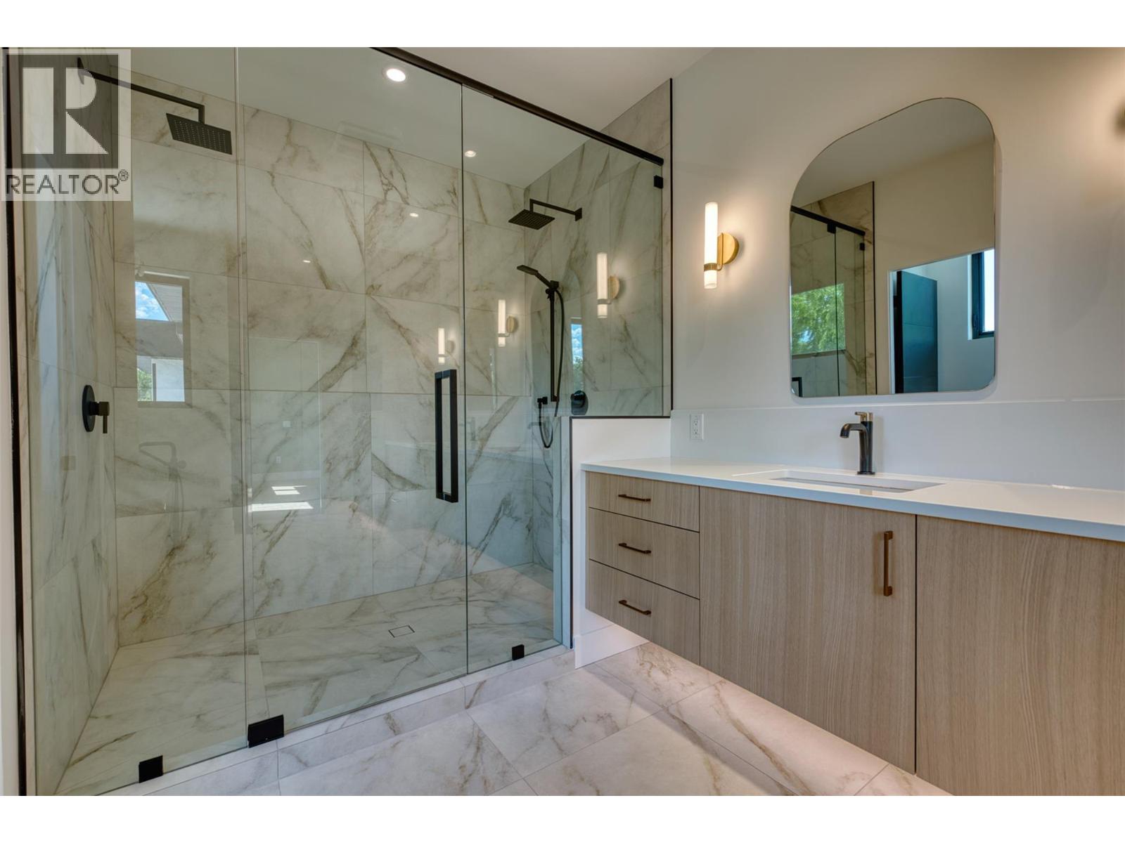 3 3010 Holland Road, Kelowna