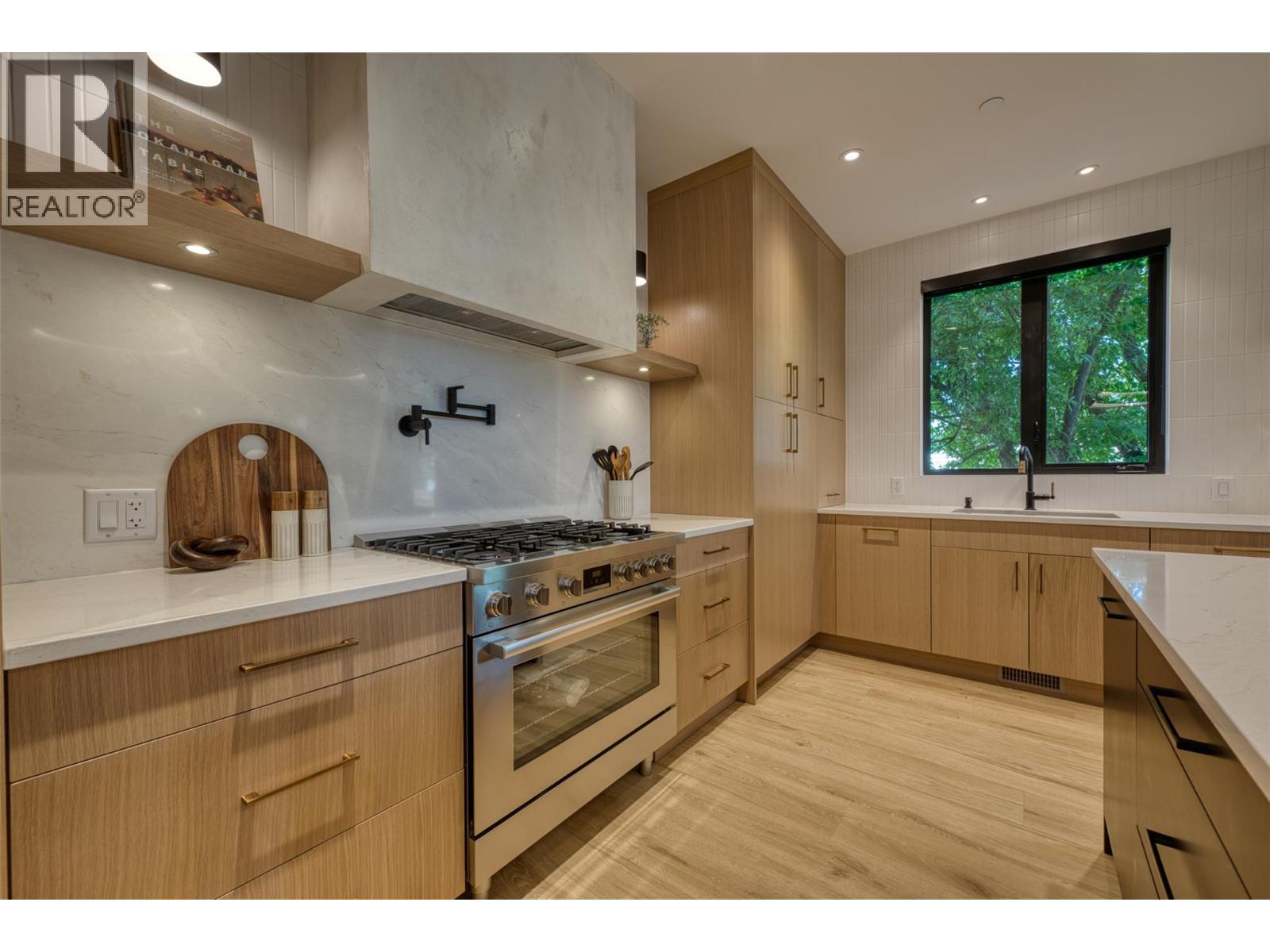2 3010 Holland Road, Kelowna