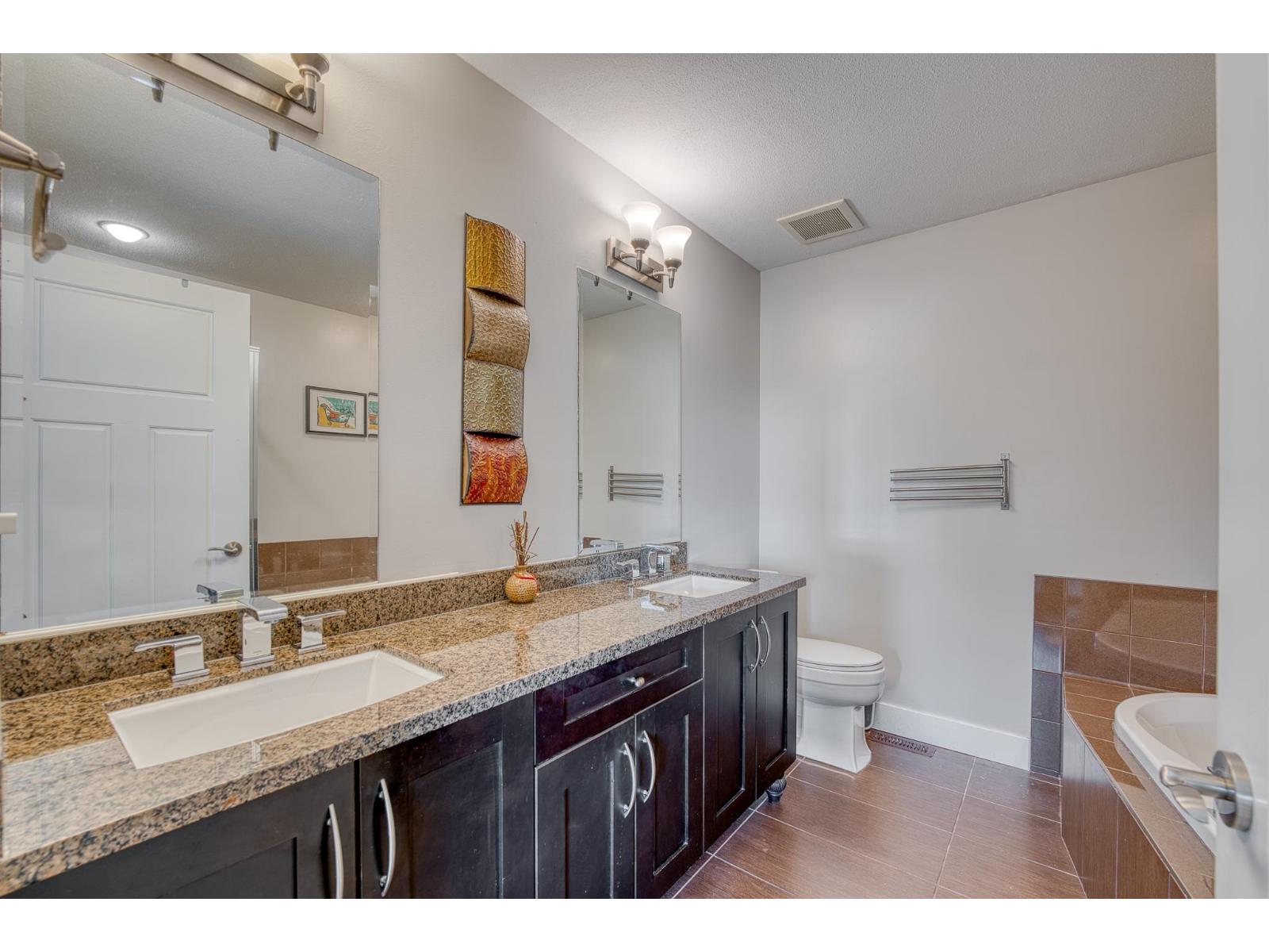 7 2456 163 STREET, Surrey